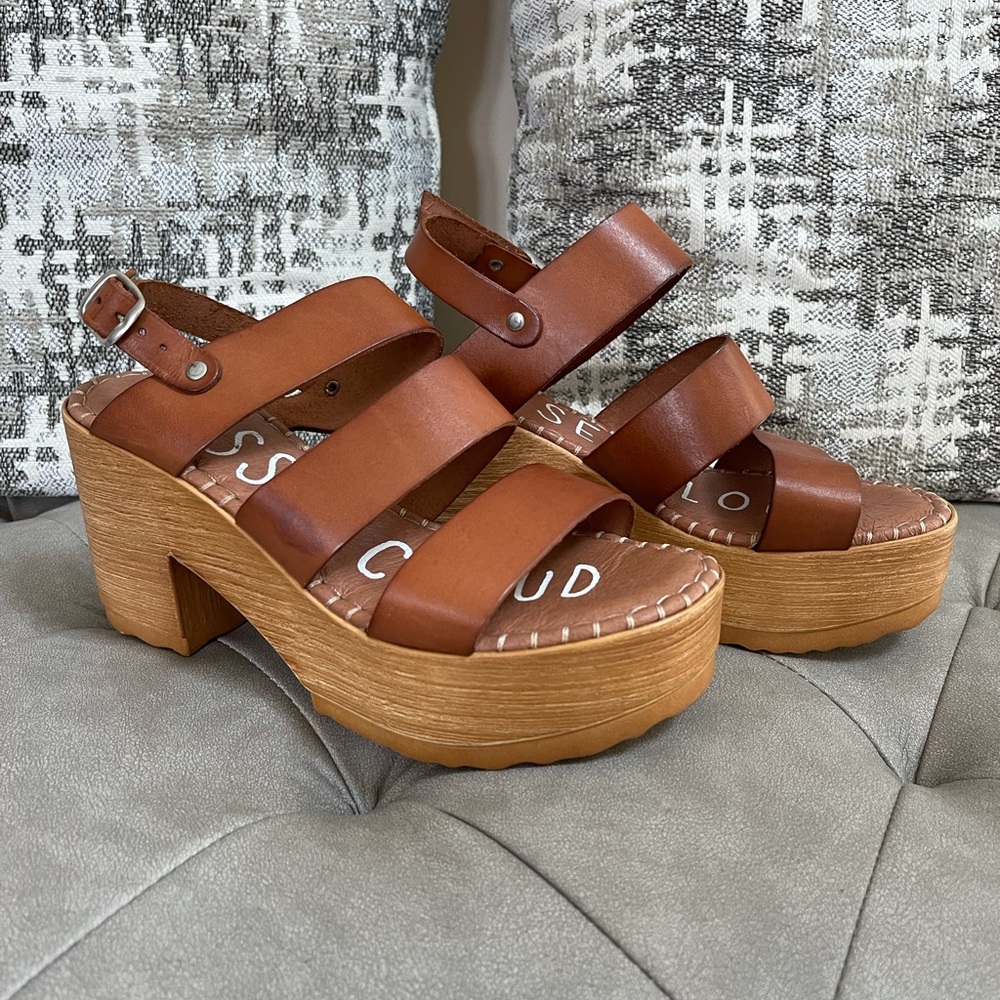 70’s style Musse&Cloud Brown Platform Sandals